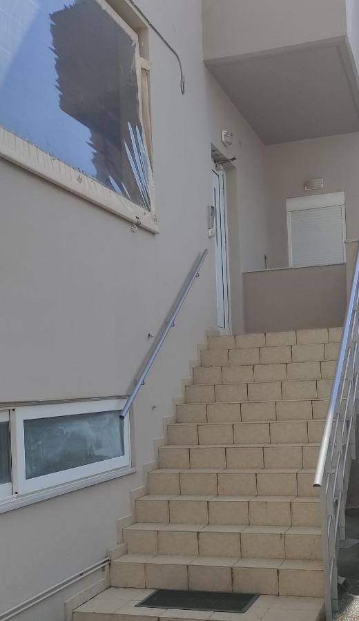Οικογενειακό Διαμέρισμα Στα Χανια Με Θέα Ханья Экстерьер фото